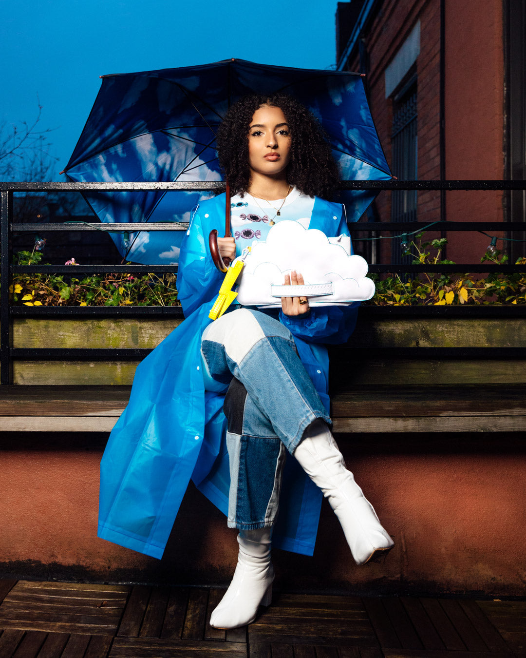 CLOUDY WITH A CHANCE OF SHARK CROSSOVER CLUTCH - Image 5