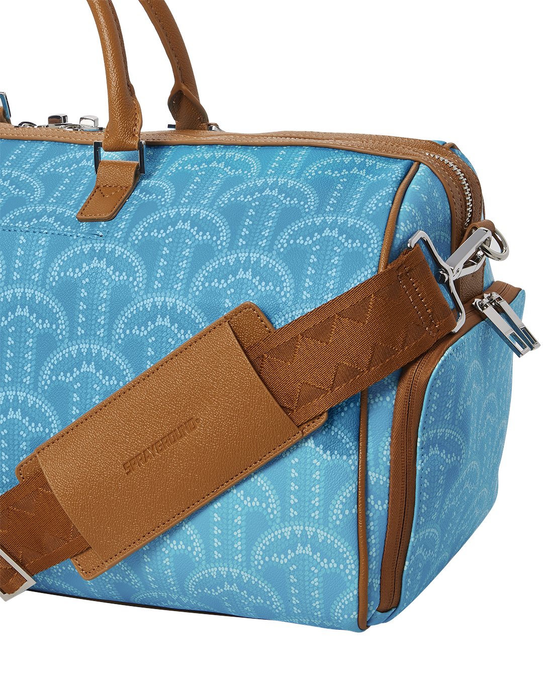 ILLUCHAINS TURQ DUFFLE - Image 8